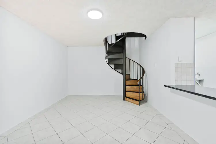 Fifth view of Homely townhouse listing, 1/246 Flinders Street, Yokine WA 6060