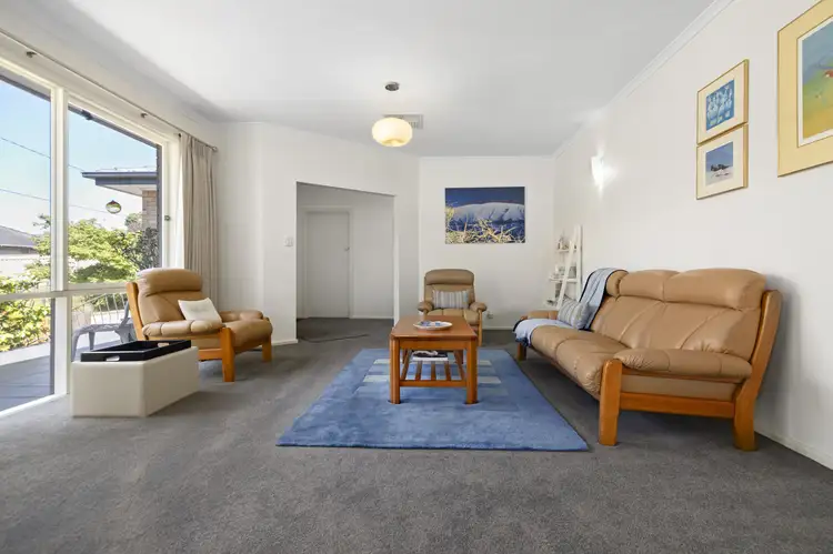 Second view of Homely house listing, 5 Edna Court, Wantirna VIC 3152