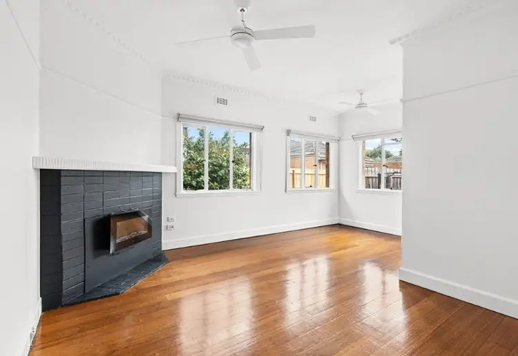 Main view of Homely unit listing, 1/17 Central Avenue, Moorabbin VIC 3189