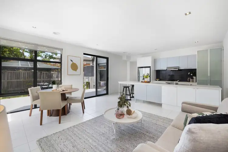 Fifth view of Homely house listing, 10 Rathdowne Way, Mulgrave VIC 3170