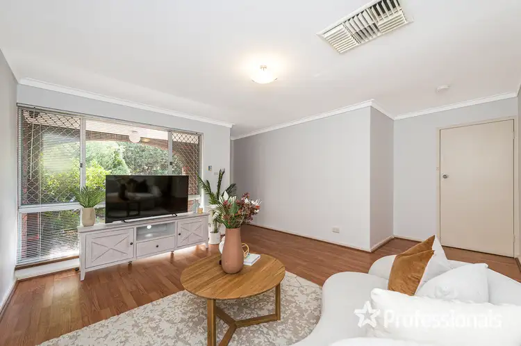2/109 Kenny Street, Bassendean WA 6054