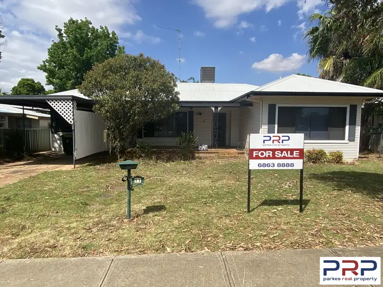 11 Captain Wilson Avenue, Parkes NSW 2870
