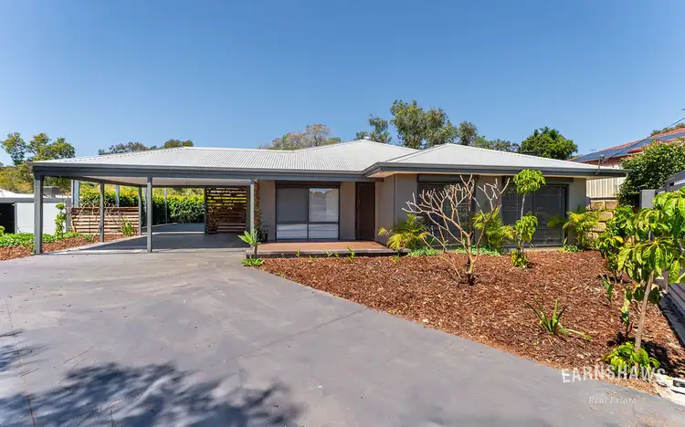 9 Thaxted Place, Swan View WA 6056
