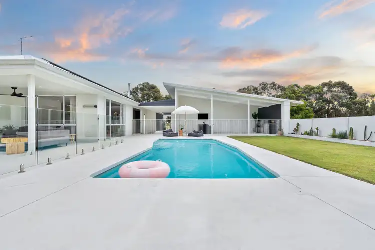 94 Avoca Retreat, North Dandalup WA 6207