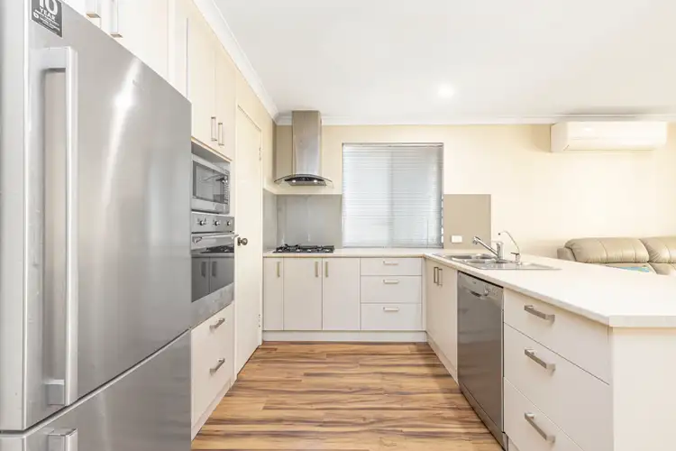 Fifth view of Homely villa listing, 5/107 Wright Street, Kewdale WA 6105