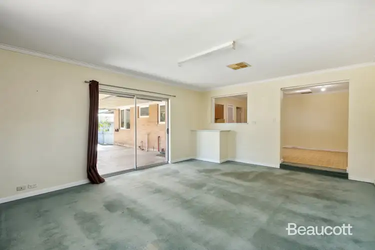 Seventh view of Homely house listing, 26 Holmwood Way, Embleton WA 6062