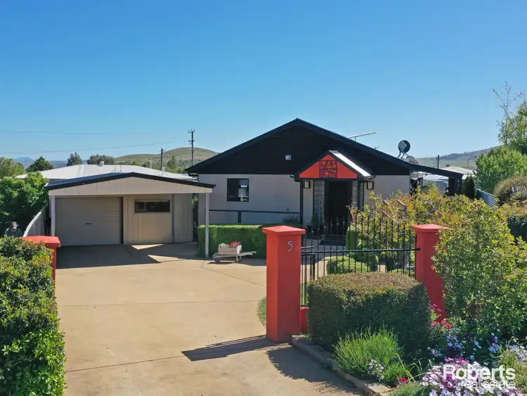 Second view of Homely house listing, 5 Elizabeth Court, Kempton TAS 7030