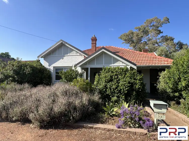 33 Orange Street, Parkes NSW 2870