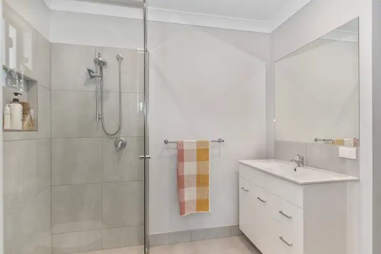 Sixth view of Homely house listing, 19 Summerset Drive, Mount Louisa QLD 4814