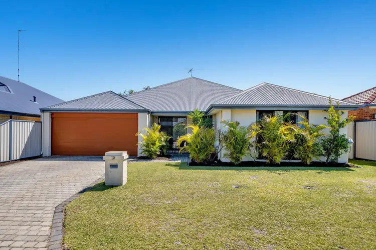 10 Ferncliffe Parkway, Meadow Springs WA 6210