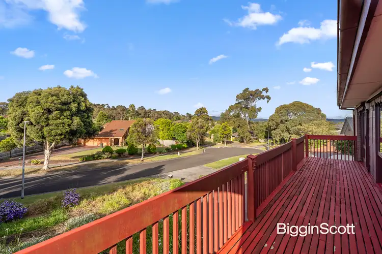 Second view of Homely house listing, 8 Hillgrove Close, Wheelers Hill VIC 3150
