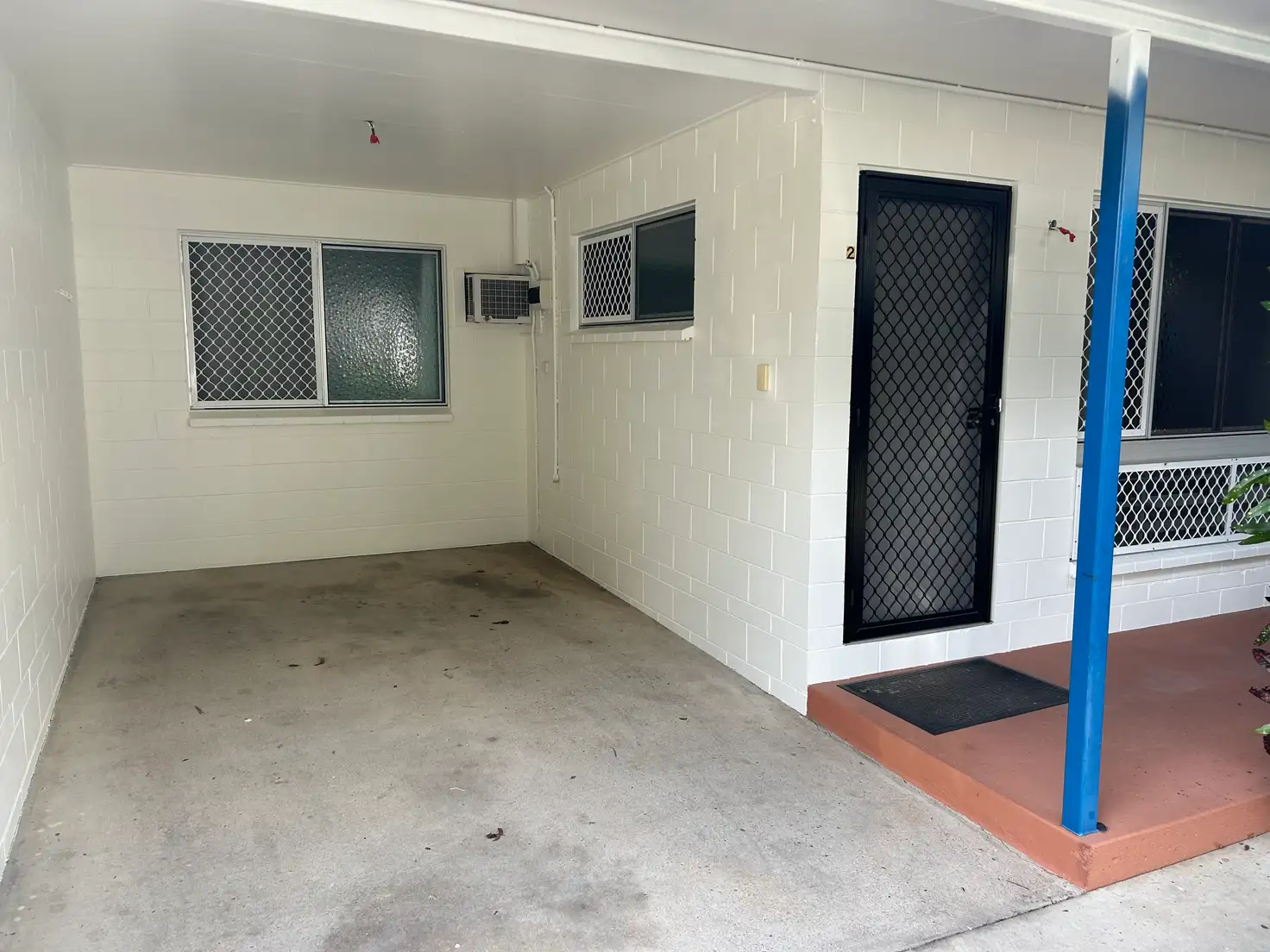 Main view of Homely unit listing, 2/114 Bowen Road, Rosslea QLD 4812