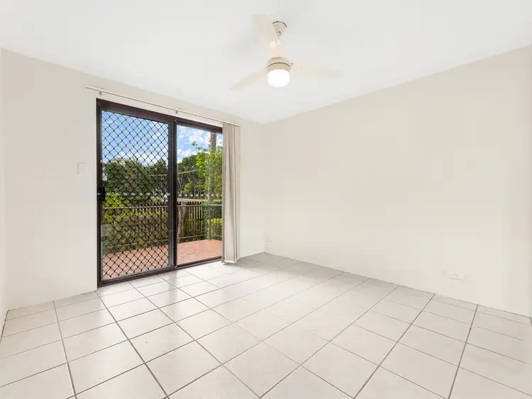 Seventh view of Homely unit listing, Unit 3/394 Esplanade, Torquay QLD 4655