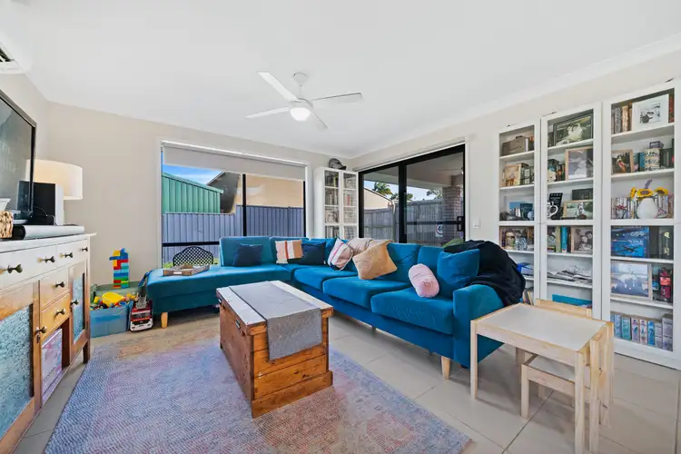 Fourth view of Homely house listing, 18 Spruce Circuit, Hillcrest QLD 4118