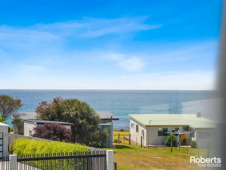 7 Allen Street, Bicheno TAS 7215