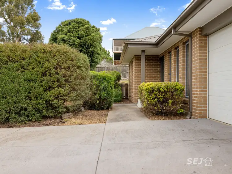 Second view of Homely house listing, 5 Floraston Drive, Leongatha VIC 3953