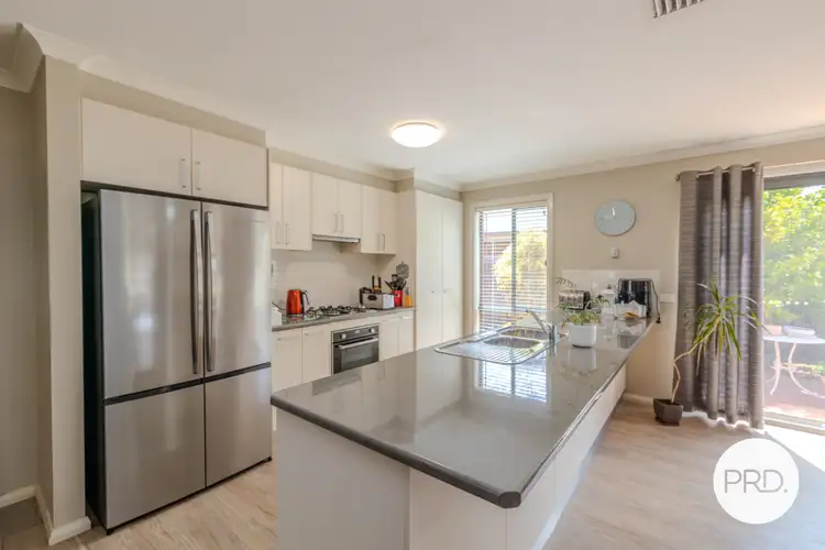 Sixth view of Homely house listing, 8 Ella-Mae Court, Red Cliffs VIC 3496
