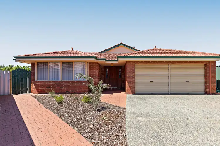 10B Briggs Court, Beaconsfield WA 6162