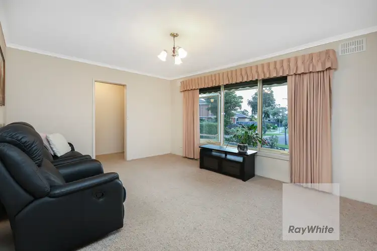 Fourth view of Homely house listing, 10 Elvin Close, Gladstone Park VIC 3043