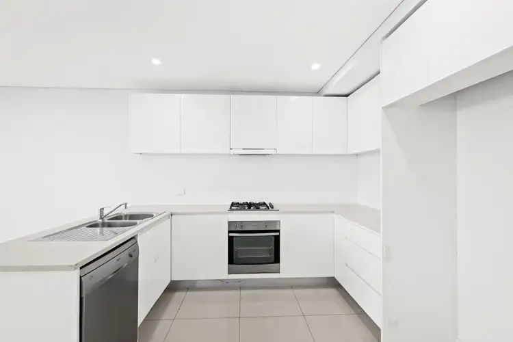 32 Castlereagh Street