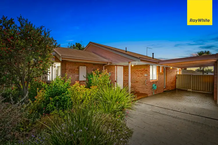 1/8 Peart Court, Brookfield VIC 3338