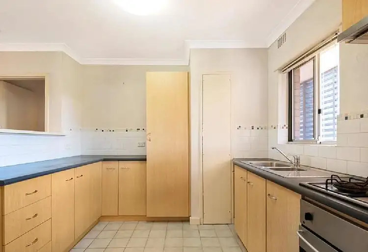 Sixth view of Homely apartment listing, 16/2 Gregory Way, Coolbellup WA 6163