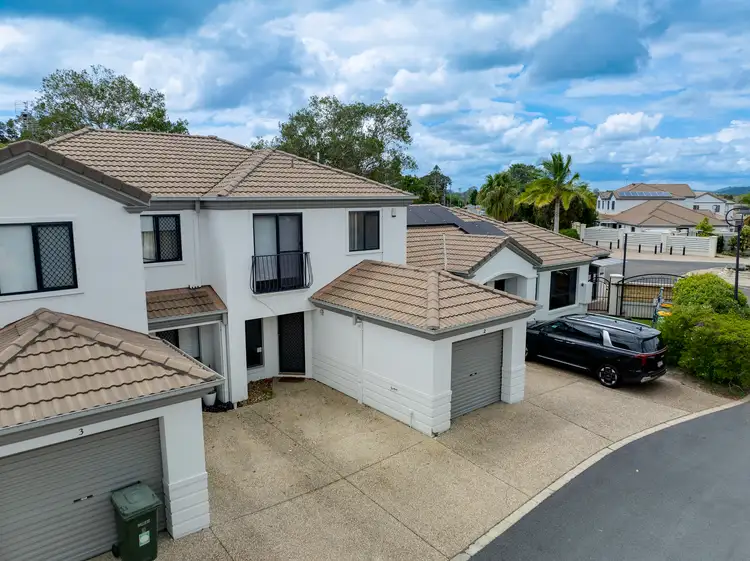 Second view of Homely unit listing, 2/2-6 Ghilgai Road, Merrimac QLD 4226
