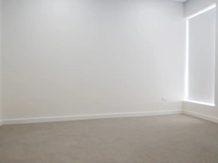 Fourth view of Homely unit listing, 203/5-7 Swift St, Guildford NSW 2161