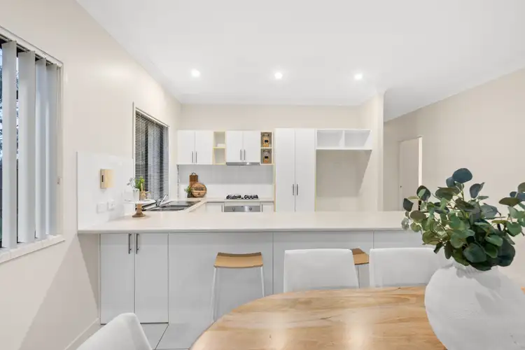 Fifth view of Homely house listing, 8 Possumwood Place, Flinders View QLD 4305