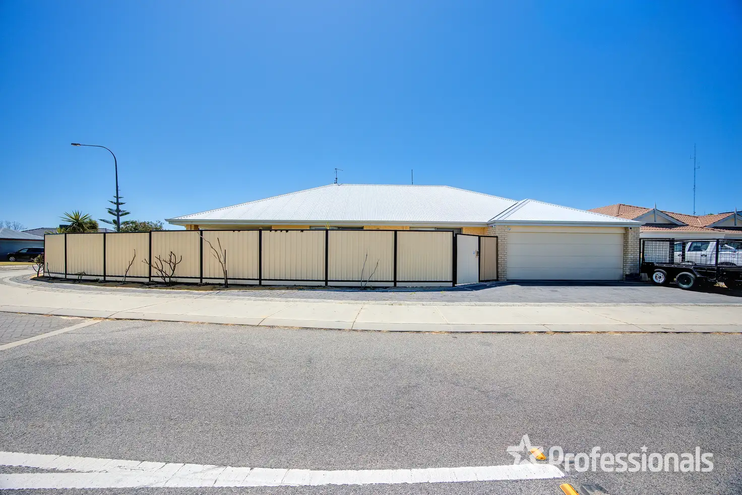 Main view of Homely house listing, 32 Blackwood Meander, Yanchep WA 6035