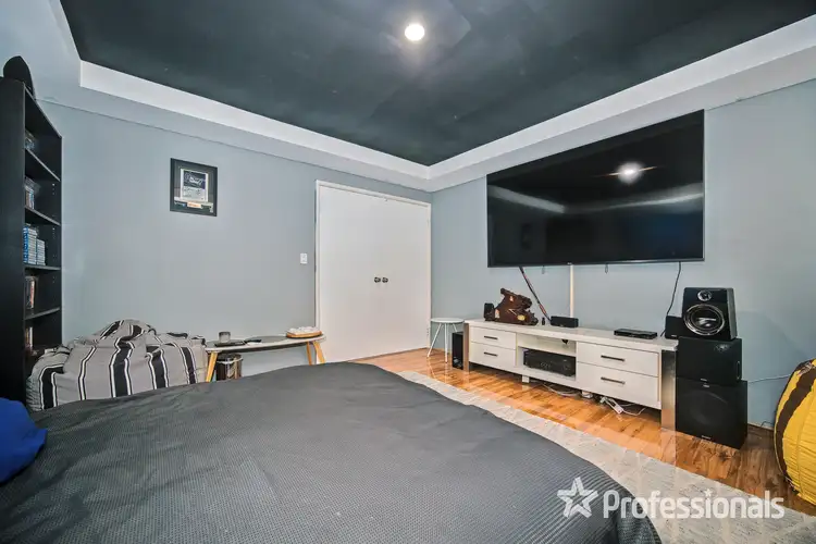 Fifth view of Homely house listing, 32 Blackwood Meander, Yanchep WA 6035