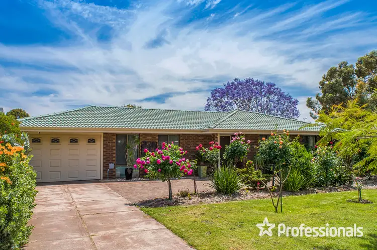2 Padbury Court, Eden Hill WA 6054