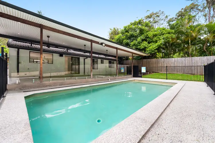 24 Minugh Court, Carrara QLD 4211