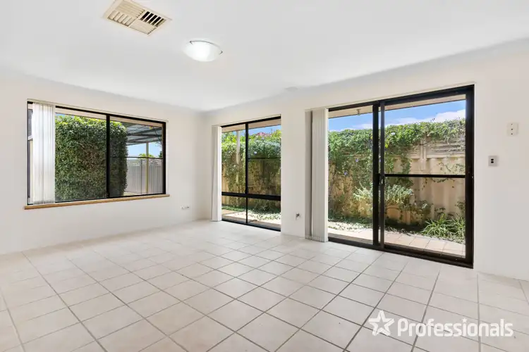 Fifth view of Homely house listing, 3 Tarbolton Gardens, Kinross WA 6028