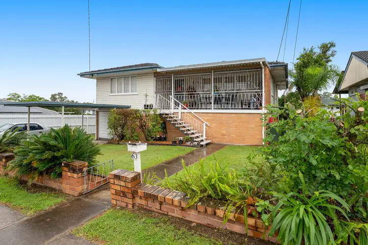 63 Hendren Street, Carina QLD 4152
