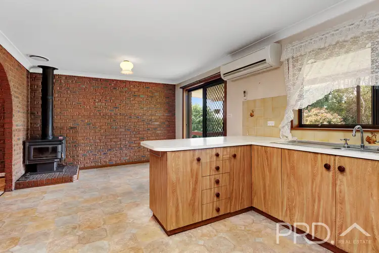 Fifth view of Homely house listing, 5 Corralyn Avenue, Batlow NSW 2730