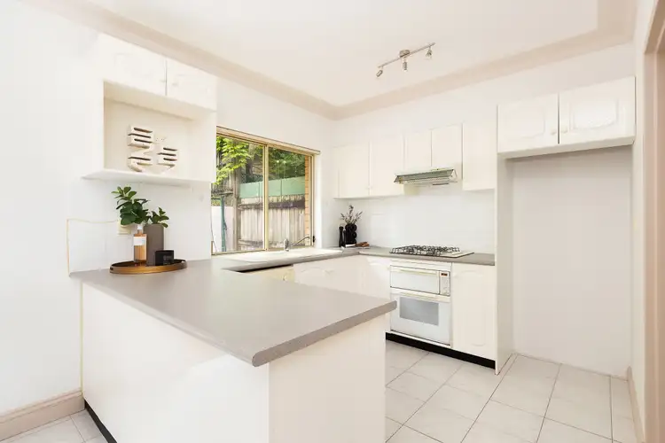 Fourth view of Homely townhouse listing, 19/2 Jersey Street, Turramurra NSW 2074