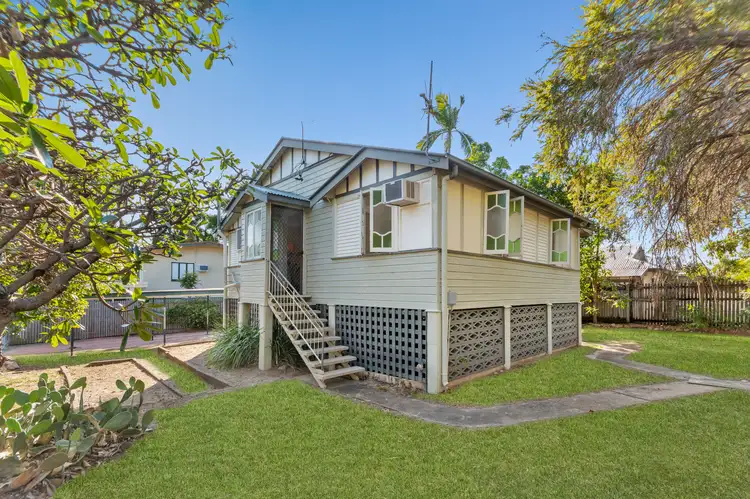 110 Cook Street, North Ward QLD 4810