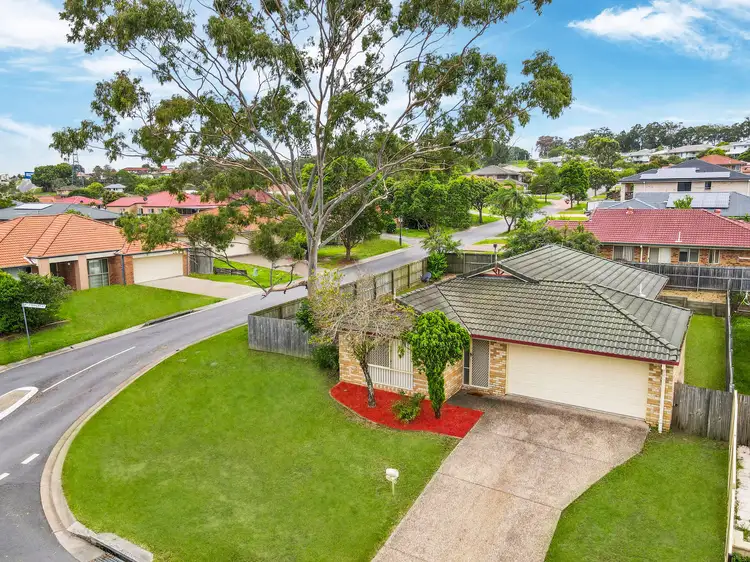 12 Bartle Frere Crescent