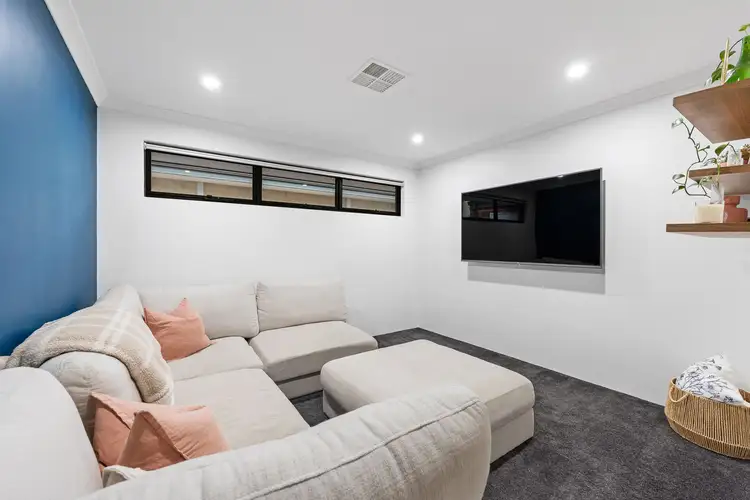 Sixth view of Homely house listing, 11 Lancaster Loop, Piara Waters WA 6112