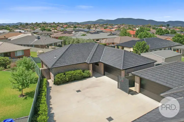 Main view of Homely unit listing, 2/7 Gabriella Way, Tamworth NSW 2340