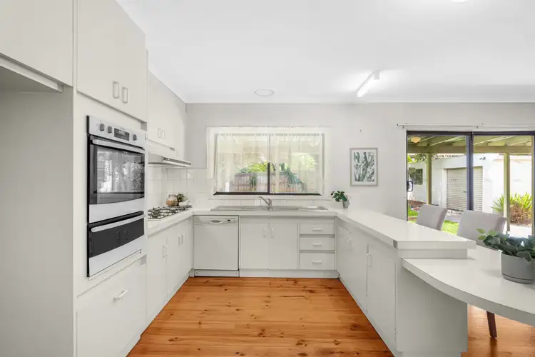 Sixth view of Homely house listing, 14 Lascelle Drive, Vermont South VIC 3133