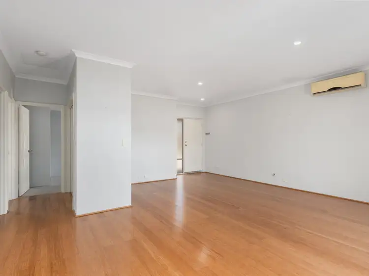 Fifth view of Homely unit listing, 6/1533B Albany Highway, Beckenham WA 6107