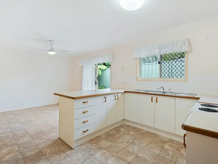 Fifth view of Homely house listing, 28 Seabreeze Road, Manly West QLD 4179