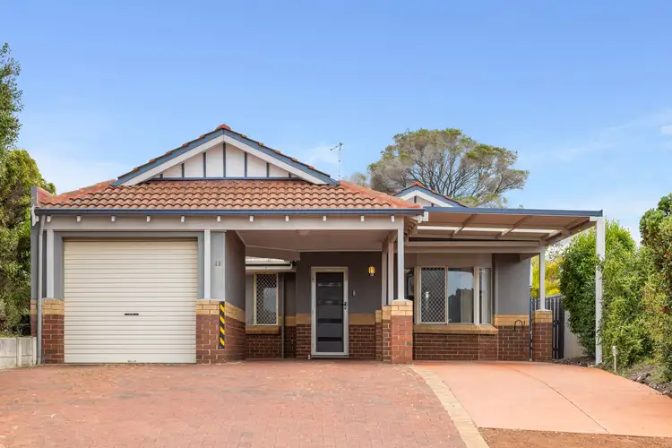 18 Burdett Retreat, Murdoch WA 6150