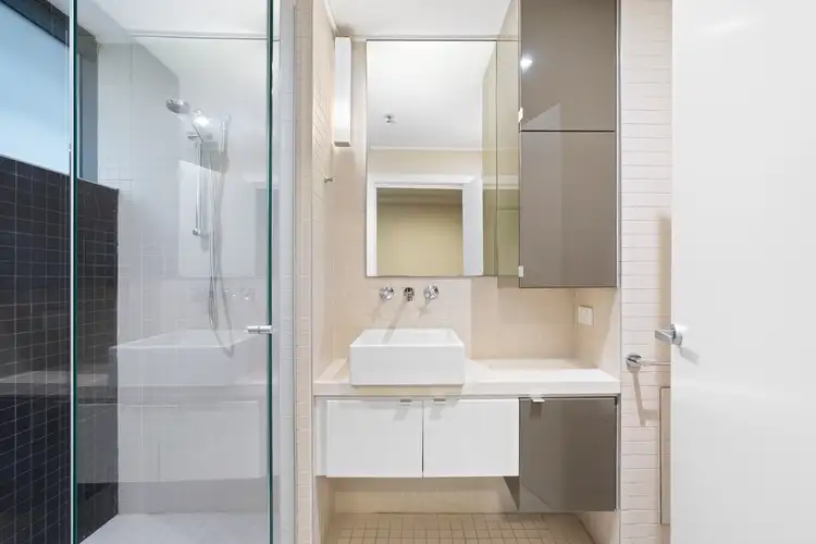 Seventh view of Homely apartment listing, 304/107 Astor Terrace, Spring Hill QLD 4000