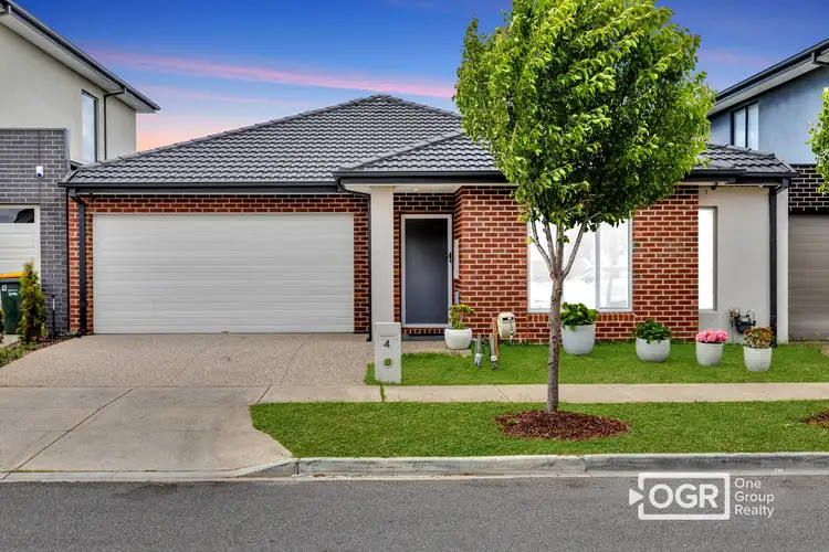 4 Bastings Avenue, Mickleham VIC 3064