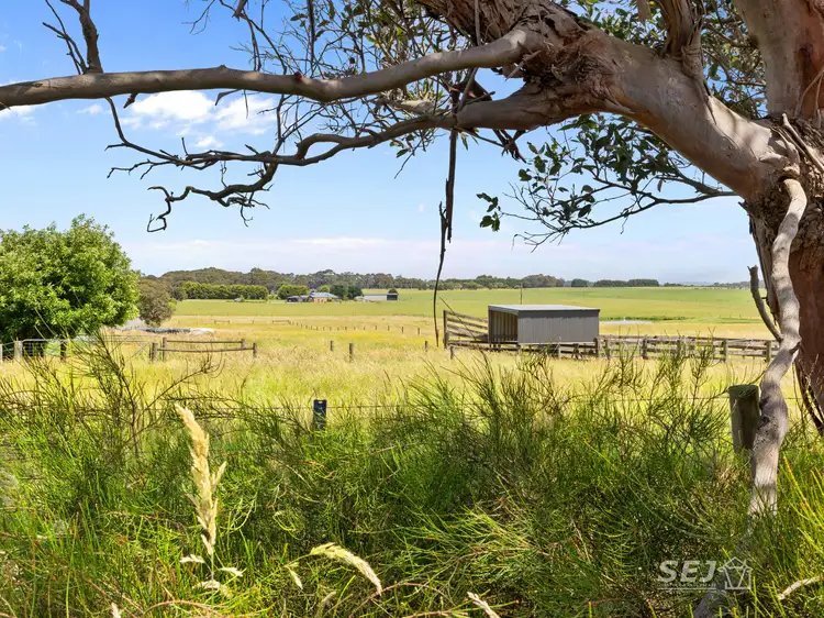 32 Wintles Road, Leongatha South VIC 3953