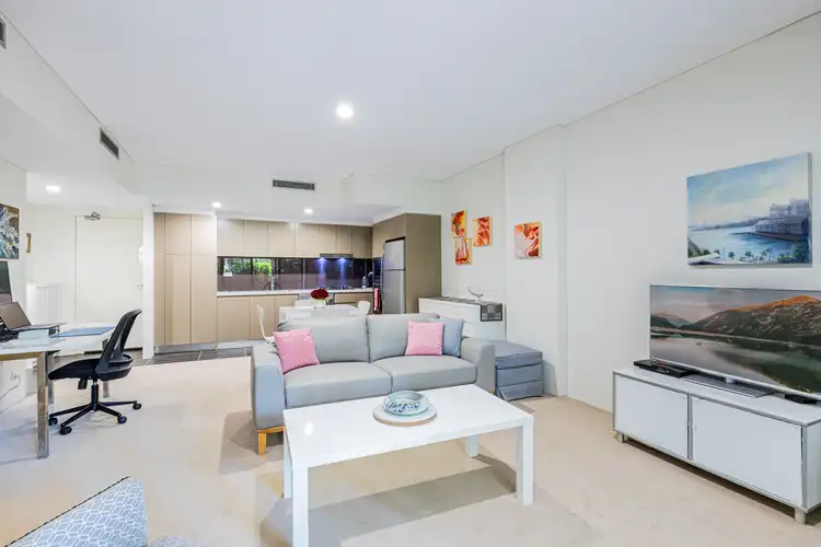 Fifth view of Homely apartment listing, 2/2b Womerah Street, Turramurra NSW 2074