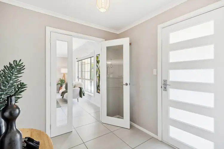 Second view of Homely house listing, 6 Antonia Circuit, Hallett Cove SA 5158